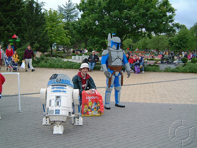 Star Wars - R2D2 and Jango Fett.jpg